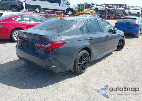 2025 Toyota Camry Se из США, поврежденный, VIN 4T1DAACK5SU049638